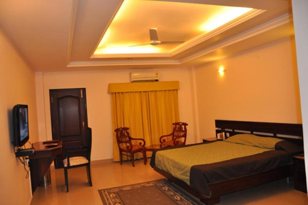 Hotel The Grand Raj Pālampur Værelse billede